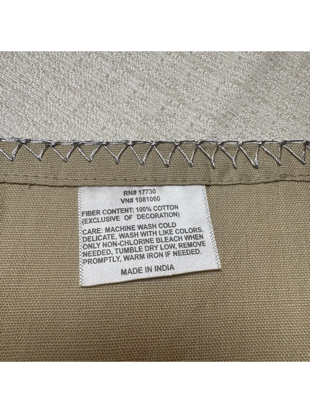 Set of 4 Beige Cotton Napkins with Silver Metallic Whipstitch Trim